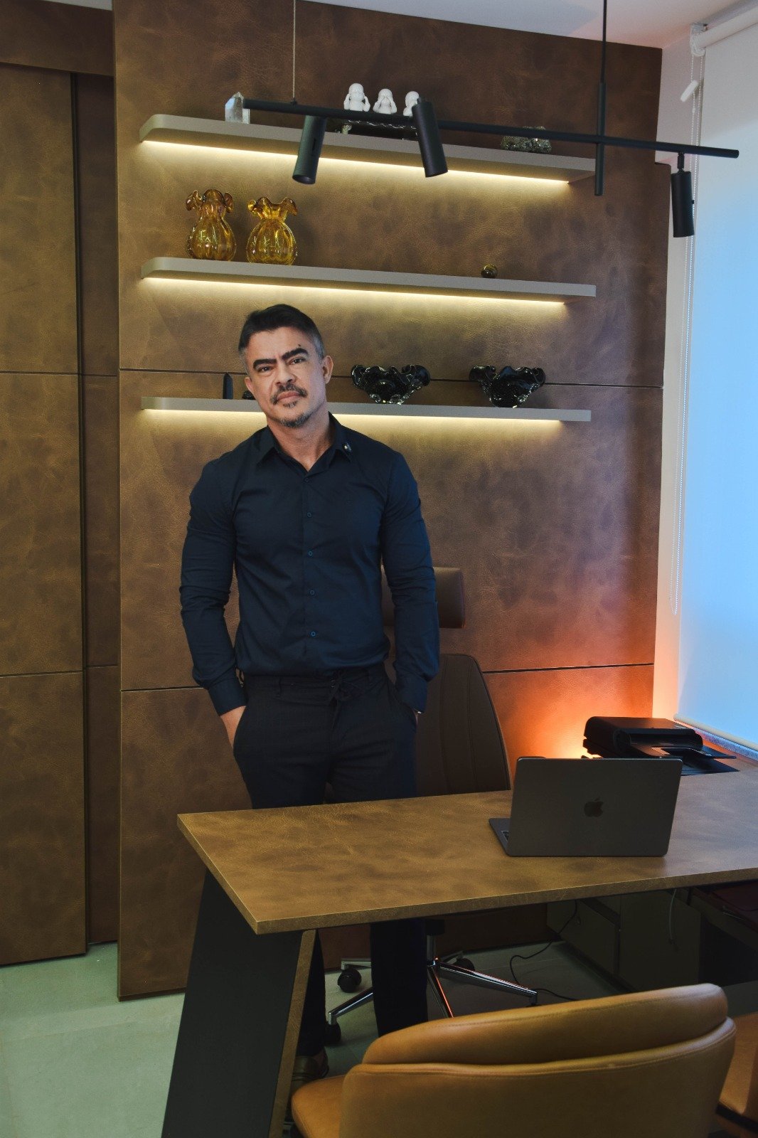 Dr. Marcelo Ribeiro, urologista especializado em saúde sexual masculina